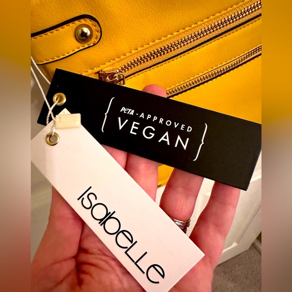 ISABELLE PETA APPROVED VEGAN LEATHER crossbody - Picture 6 of 13